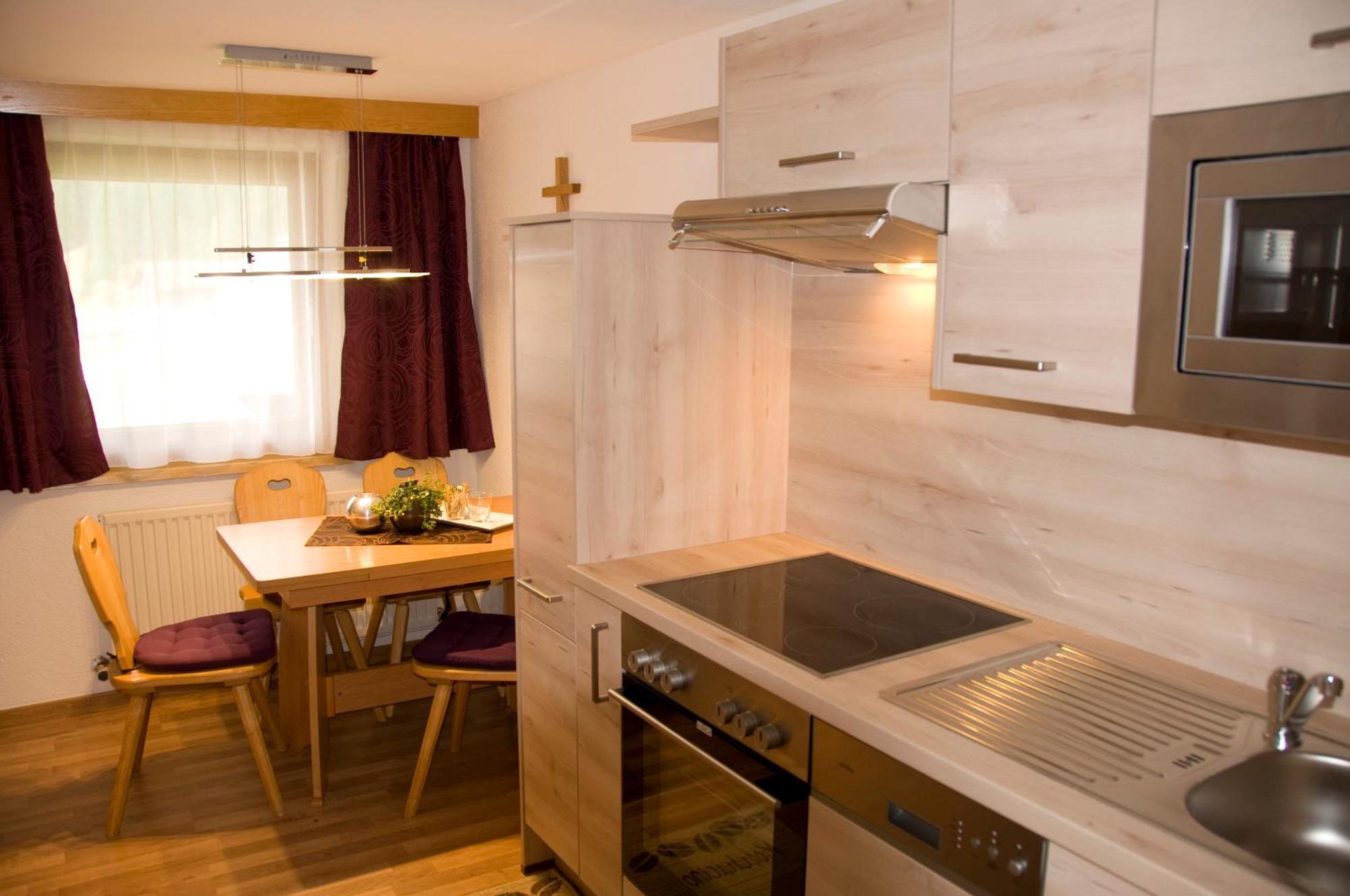 Appartamento Haus Astoria Sankt Leonhard im Pitztal Esterno foto