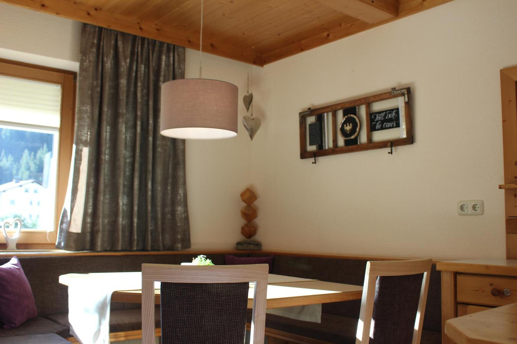 Appartamento Haus Astoria Sankt Leonhard im Pitztal Esterno foto