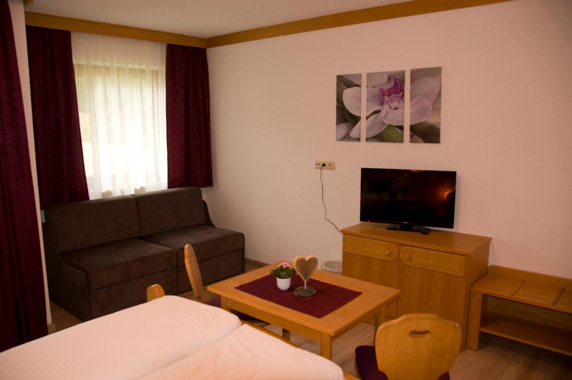 Appartamento Haus Astoria Sankt Leonhard im Pitztal Esterno foto