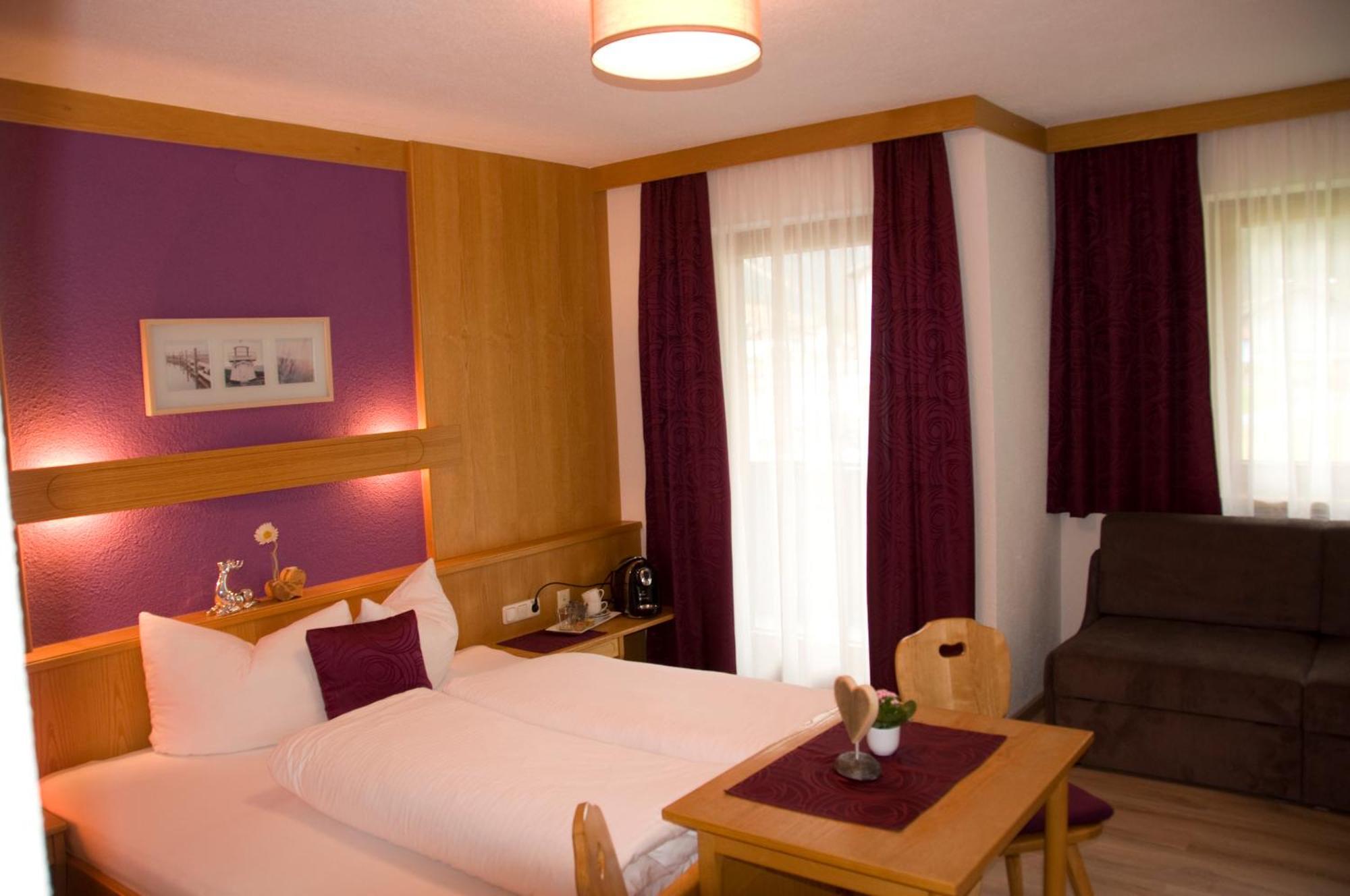 Appartamento Haus Astoria Sankt Leonhard im Pitztal Esterno foto